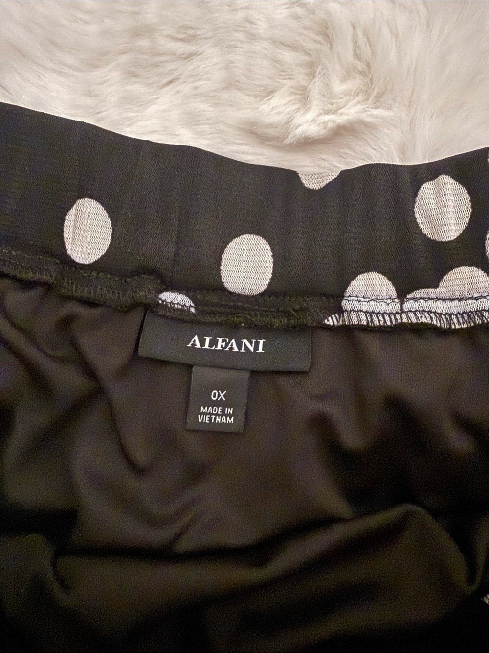 Alfani 2-Piece Matching Set | Ruffle Sleeve Blouse 1X & Midi Skirt 0X - Picture 6 of 8
